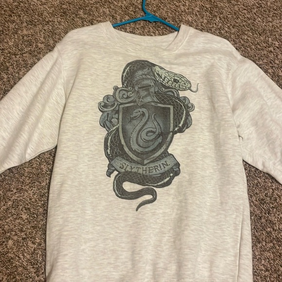 Slytherin Harry Potter Sweatshirt - Picture 1 of 1